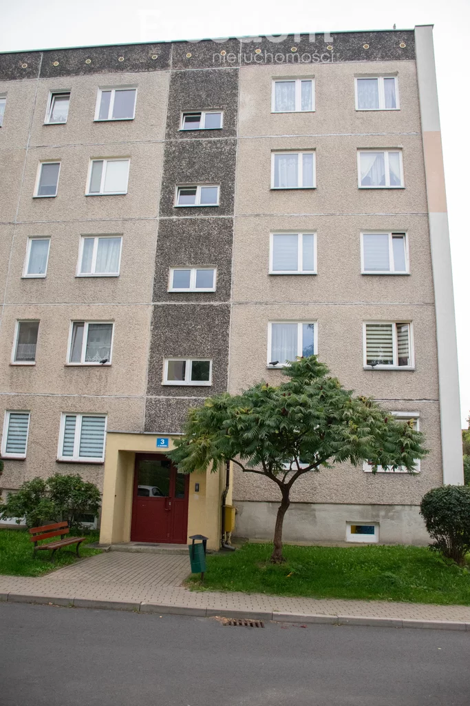 3 pokoje, mieszkanie 61,80 m², piętro 1, oferta nr , 40345/3685/OMS, Bolesławiec