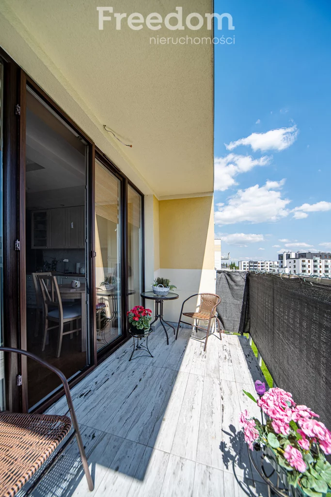 3 pokoje, mieszkanie 56,67 m², piętro 3, oferta nr , 40068/3685/OMS, Góra Kalwaria, Długa