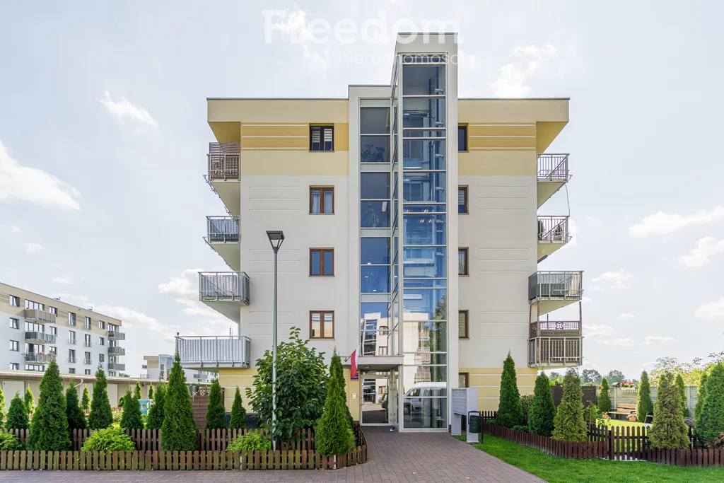 3 pokoje, mieszkanie 73,44 m², piętro 4, oferta nr , 40192/3685/OMS, Góra Kalwaria, Długa
