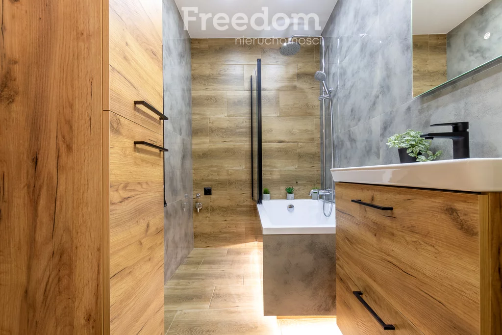 3 pokoje, mieszkanie 65,72 m², piętro 7, oferta nr , 39825/3685/OMS, Stalowa Wola, Generała Leopolda Okulickiego