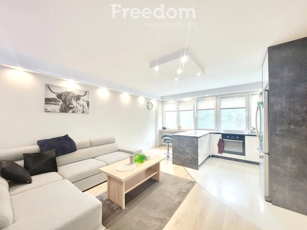 3 pokoje, mieszkanie 47,50 m², piętro 3, oferta nr , 40250/3685/OMS, Świnoujście, Grunwaldzka