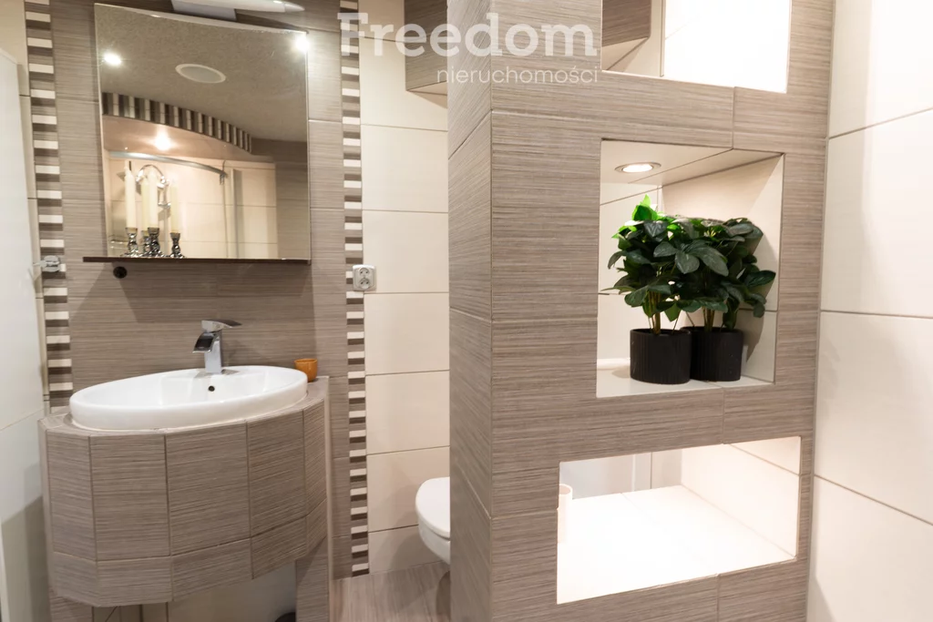 3 pokoje, mieszkanie 73,70 m², piętro 1, oferta nr , 40450/3685/OMS, Gniezno, Henryka Sienkiewicza