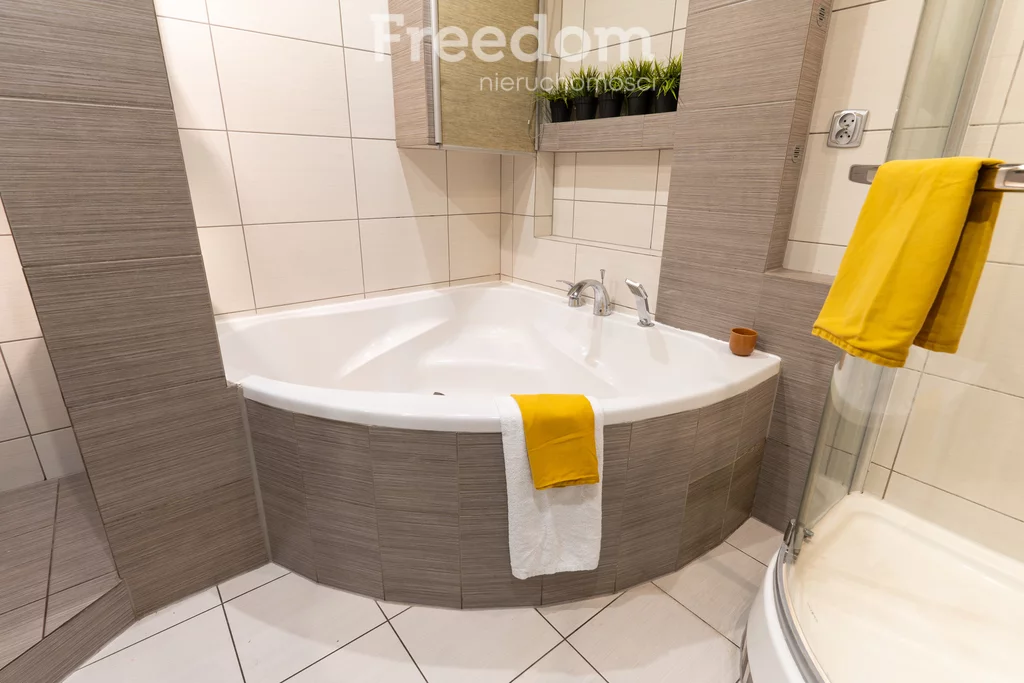 3 pokoje, mieszkanie 73,70 m², piętro 1, oferta nr , 40450/3685/OMS, Gniezno, Henryka Sienkiewicza