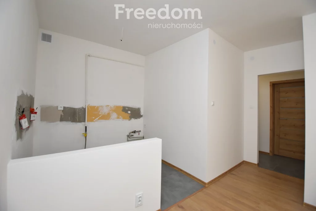 3 pokoje, mieszkanie 46,44 m², piętro 3, oferta nr , 40735/3685/OMS, Ostrowiec Świętokrzyski, Iłżecka