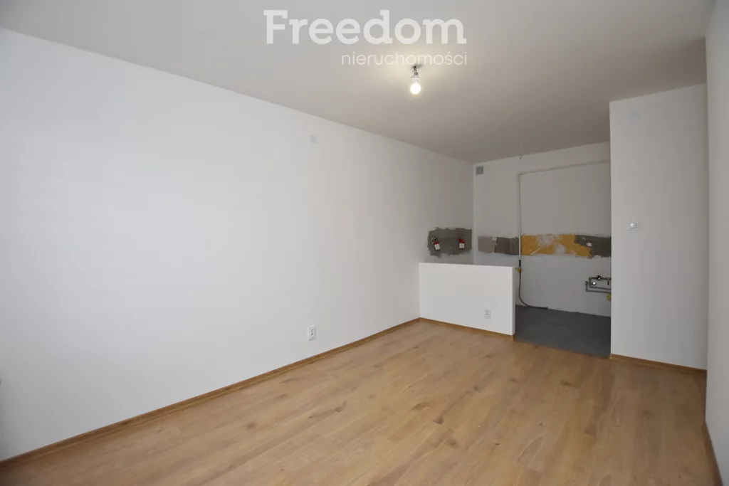 3 pokoje, mieszkanie 46,44 m², piętro 3, oferta nr , 40735/3685/OMS, Ostrowiec Świętokrzyski, Iłżecka