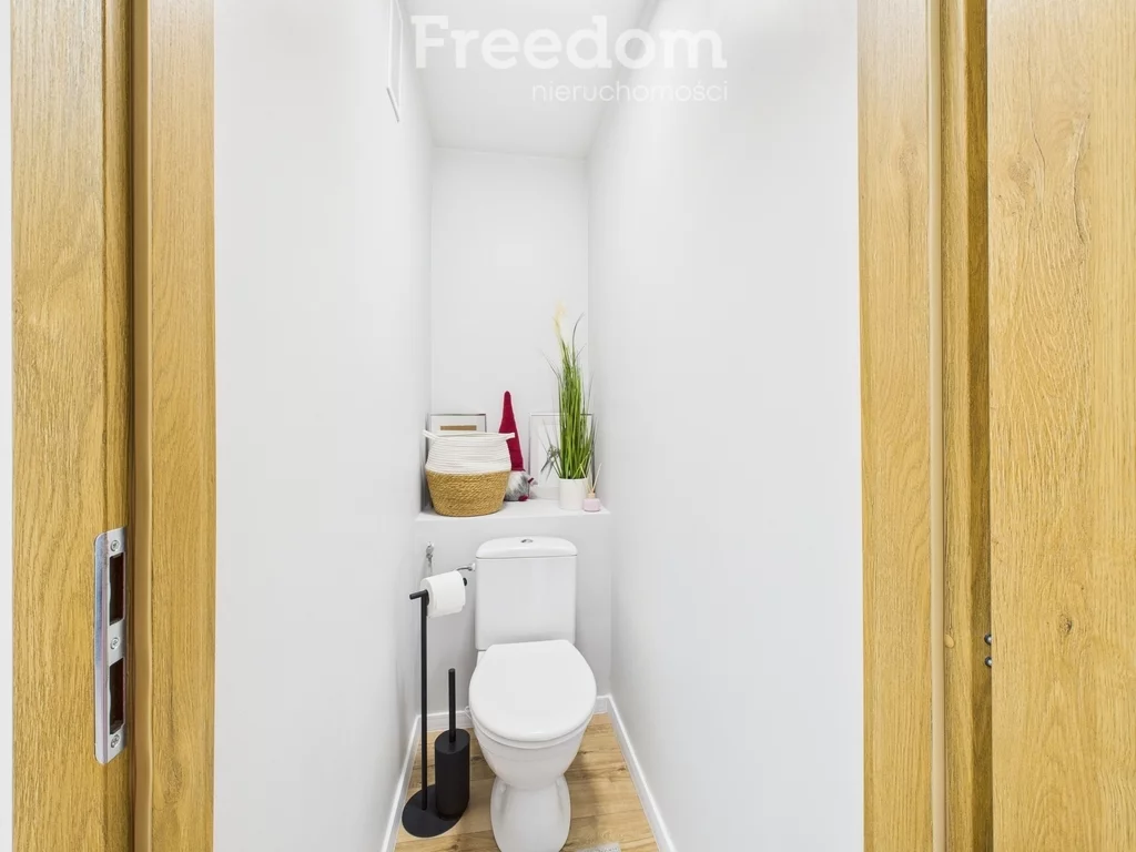 3 pokoje, mieszkanie 60,00 m², piętro 4, oferta nr , 39850/3685/OMS, Łęczna