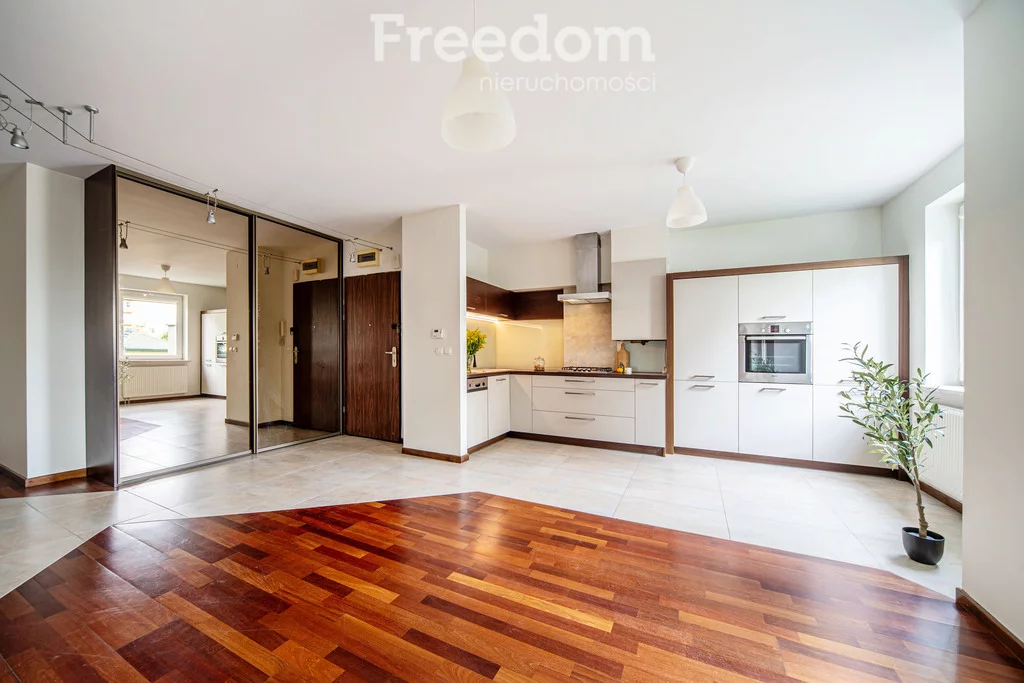 3 pokoje, mieszkanie 62,50 m², parter, oferta nr , 40152/3685/OMS, Piaseczno, Nad Perełką