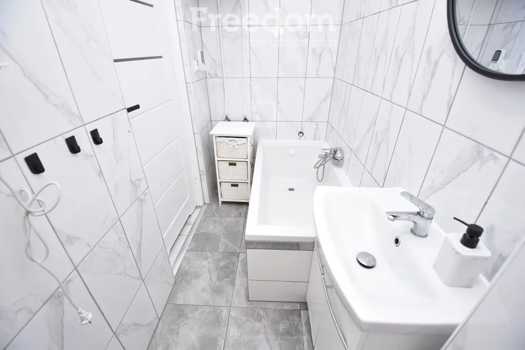 3 pokoje, mieszkanie 61,97 m², parter, oferta nr , 38950/3685/OMS, Namysłów