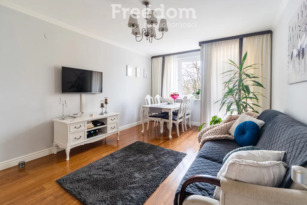 Apartament na sprzedaż, 52,00 m², 3 pokoje, piętro 2, oferta nr 33823/3685/OMS