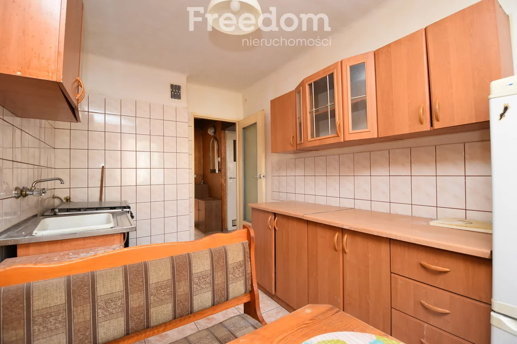 3 pokoje, mieszkanie 61,82 m², piętro 2, oferta nr , 36742/3685/OMS, Ostrowiec Świętokrzyski, os. Ogrody
