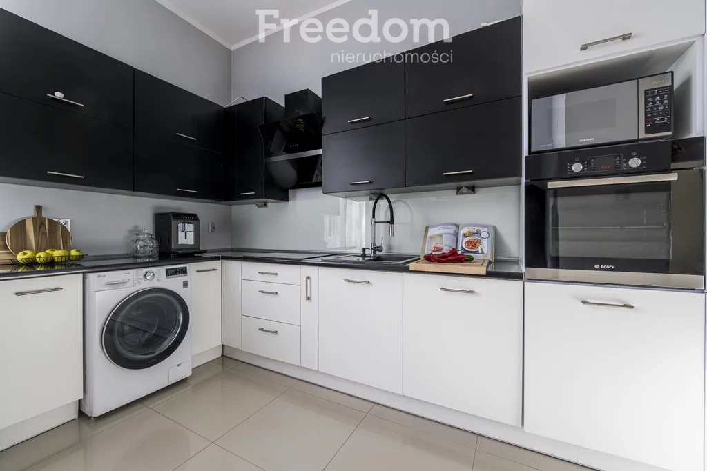 3 pokoje, mieszkanie 71,00 m², piętro 1, oferta nr , 37759/3685/OMS, Sochaczew, Parkowa