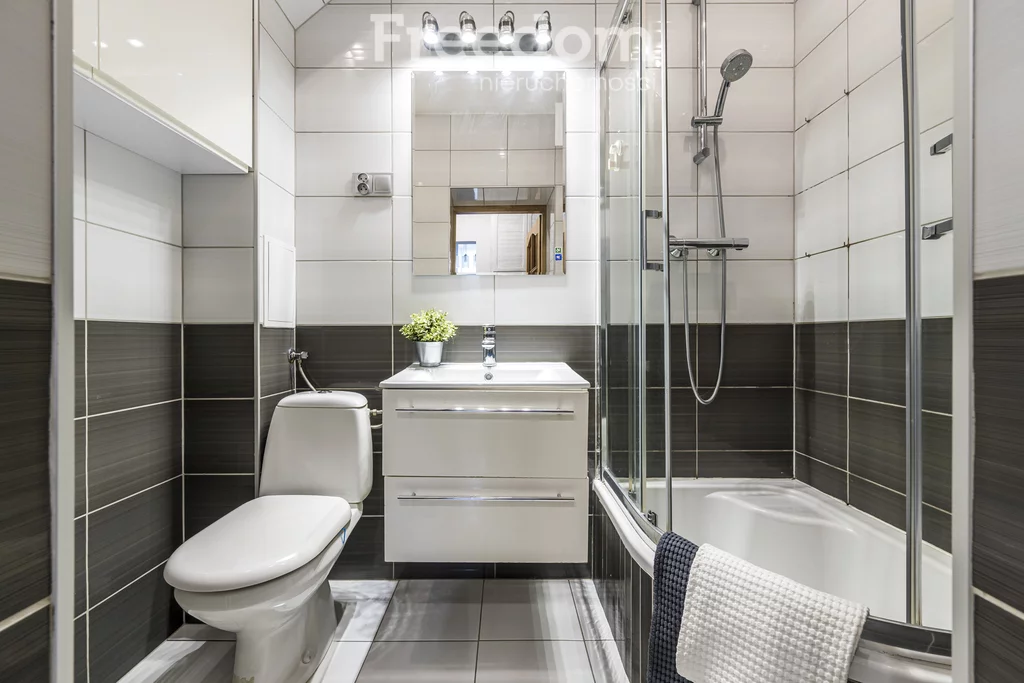 3 pokoje, mieszkanie 71,00 m², piętro 1, oferta nr , 37759/3685/OMS, Sochaczew, Parkowa