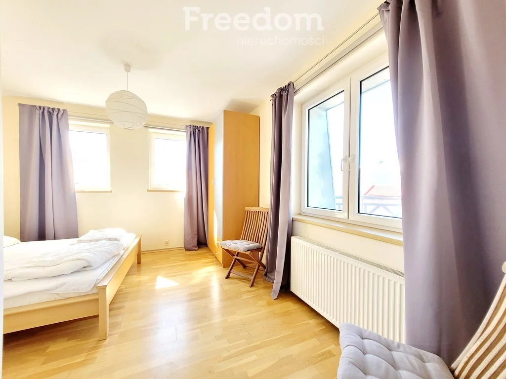 3 pokoje, mieszkanie 100,00 m², piętro 3, oferta nr , 40121/3685/OMS, Świnoujście, Piastowska