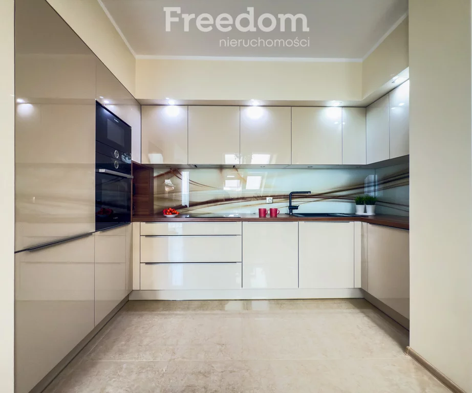 3 pokoje, mieszkanie 79,59 m², piętro 3, oferta nr , 38898/3685/OMS, Ostróda, Pionierska