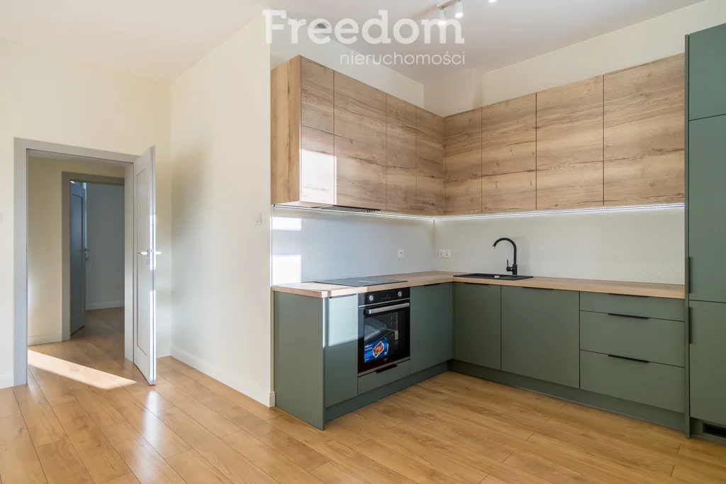 3 pokoje, mieszkanie 62,23 m², parter, oferta nr , 28460/3685/OMS, Wałcz, Południowa
