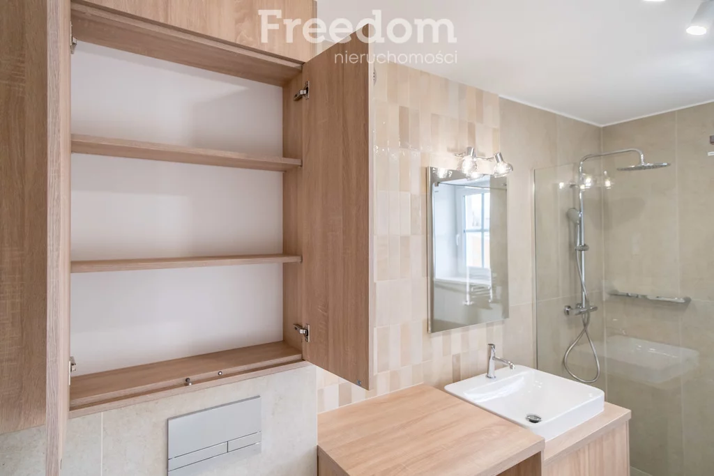 3 pokoje, mieszkanie 54,10 m², piętro 1, oferta nr , 28499/3685/OMS, Wałcz, Południowa