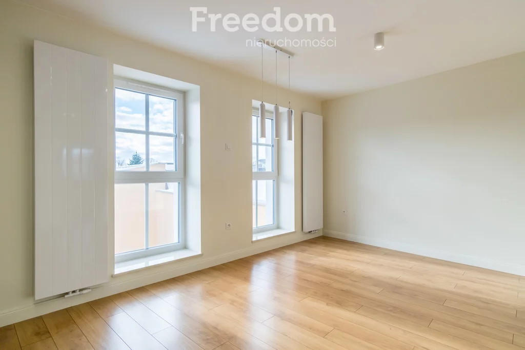 3 pokoje, mieszkanie 54,10 m², piętro 1, oferta nr , 28499/3685/OMS, Wałcz, Południowa