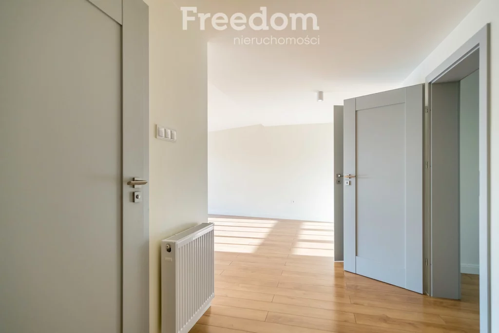 3 pokoje, mieszkanie 54,35 m², piętro 2, oferta nr , 28501/3685/OMS, Wałcz, Południowa