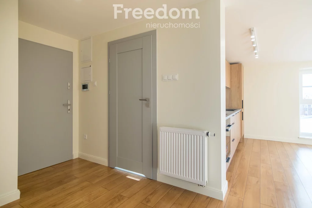 3 pokoje, mieszkanie 54,35 m², piętro 2, oferta nr , 28501/3685/OMS, Wałcz, Południowa