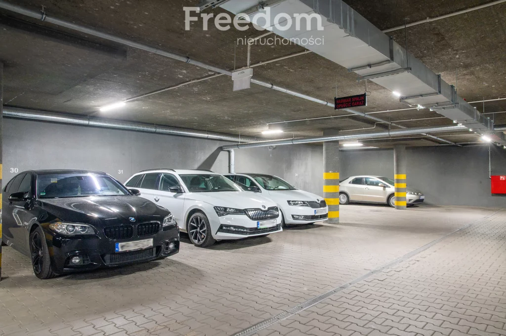3 pokoje, mieszkanie 58,57 m², parter, oferta nr , 38055/3685/OMS, Radom, Południe, Posłów Greckich