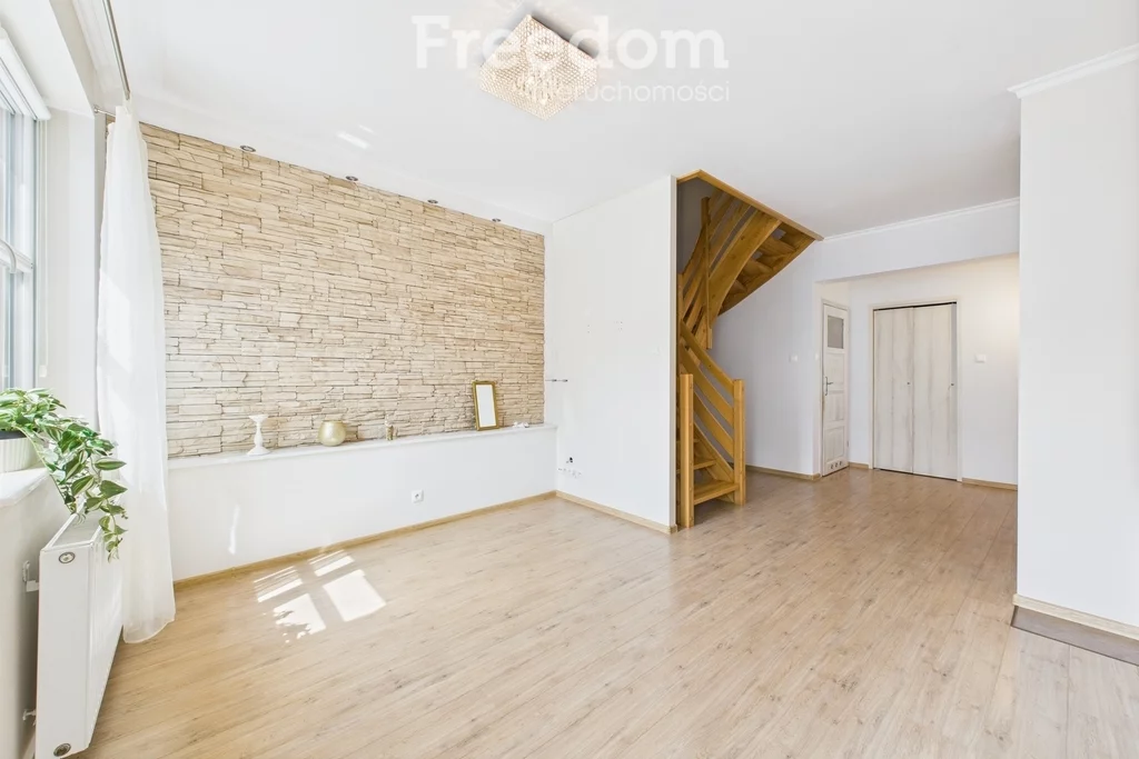 3 pokoje, mieszkanie 82,96 m², piętro 3, oferta nr , 40174/3685/OMS, Elbląg, Rzeźnicka