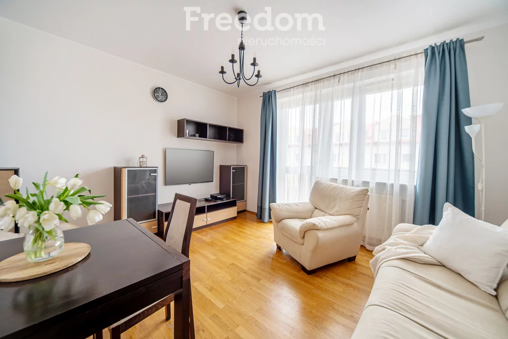 Apartamenty 40490/3685/OMS Warszawa Białołęka Skarbka z Gór