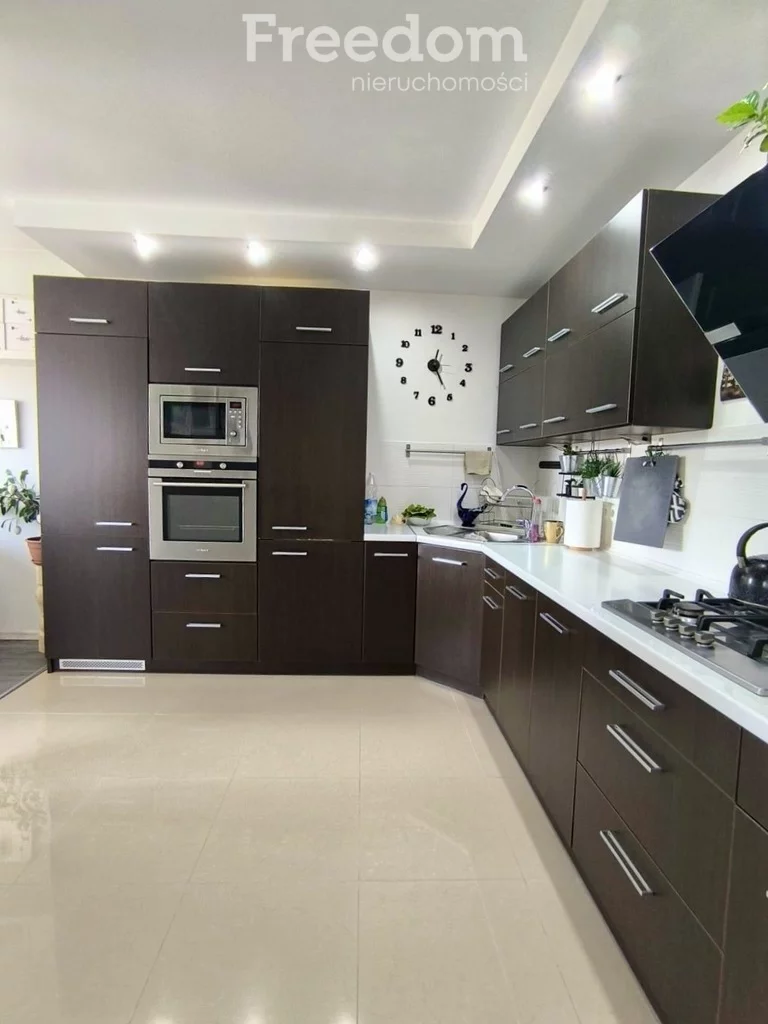 3 pokoje, mieszkanie 70,00 m², piętro 1, oferta nr , 38149/3685/OMS, Bobolice, Spółdzielcza