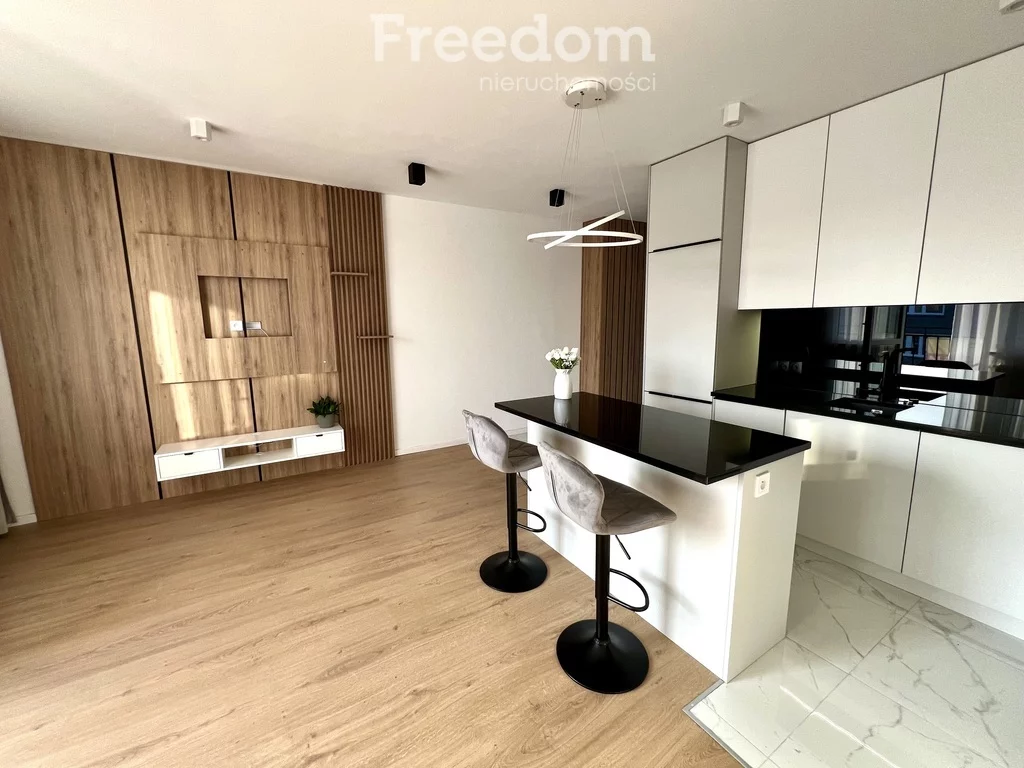Apartamenty 38923/3685/OMS Radomsko Starowiejska