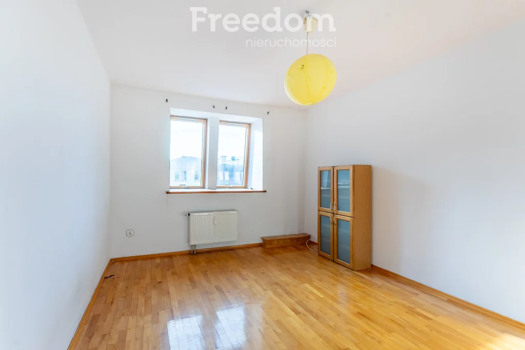 3 pokoje, mieszkanie 72,00 m², piętro 3, oferta nr , 36942/3685/OMS, Piaseczno, Strusia