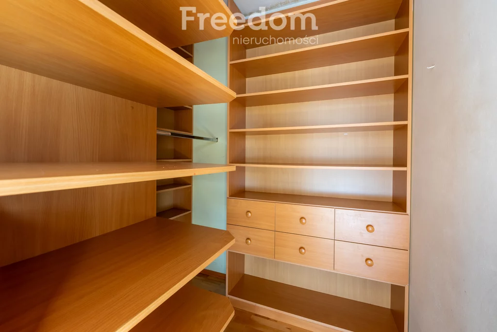 3 pokoje, mieszkanie 72,00 m², piętro 3, oferta nr , 36942/3685/OMS, Piaseczno, Strusia
