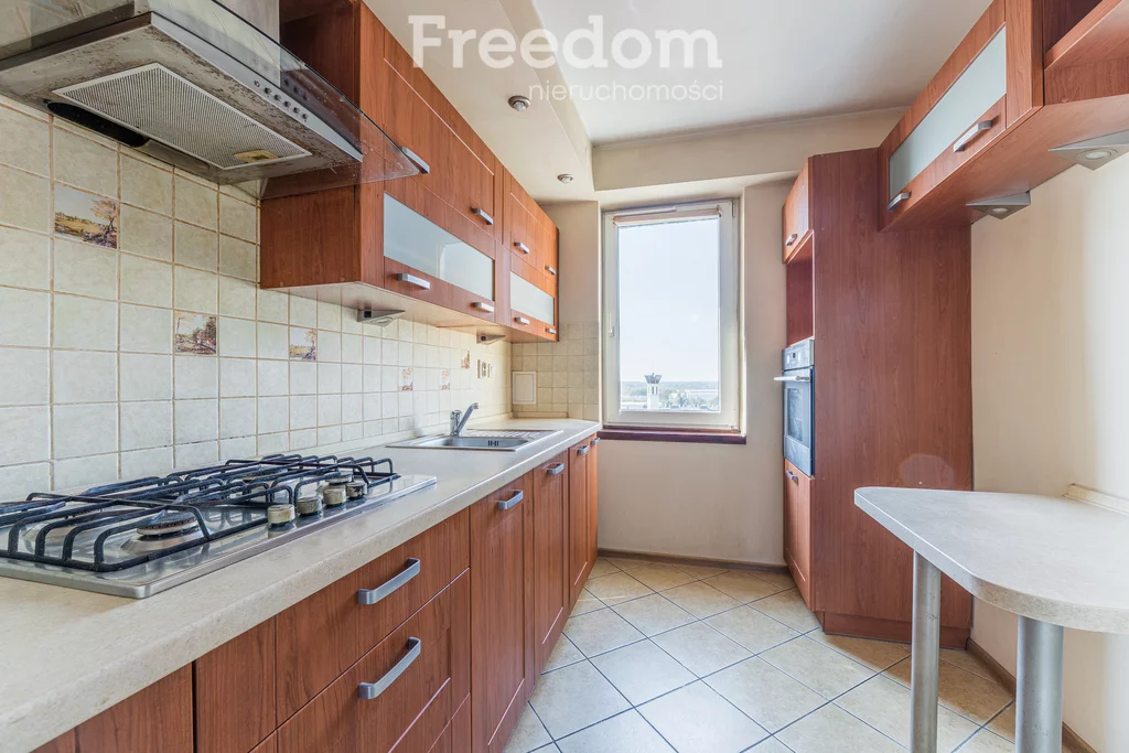 3 pokoje, mieszkanie 56,81 m², piętro 10, oferta nr , 40231/3685/OMS, Piaseczno, Szkolna