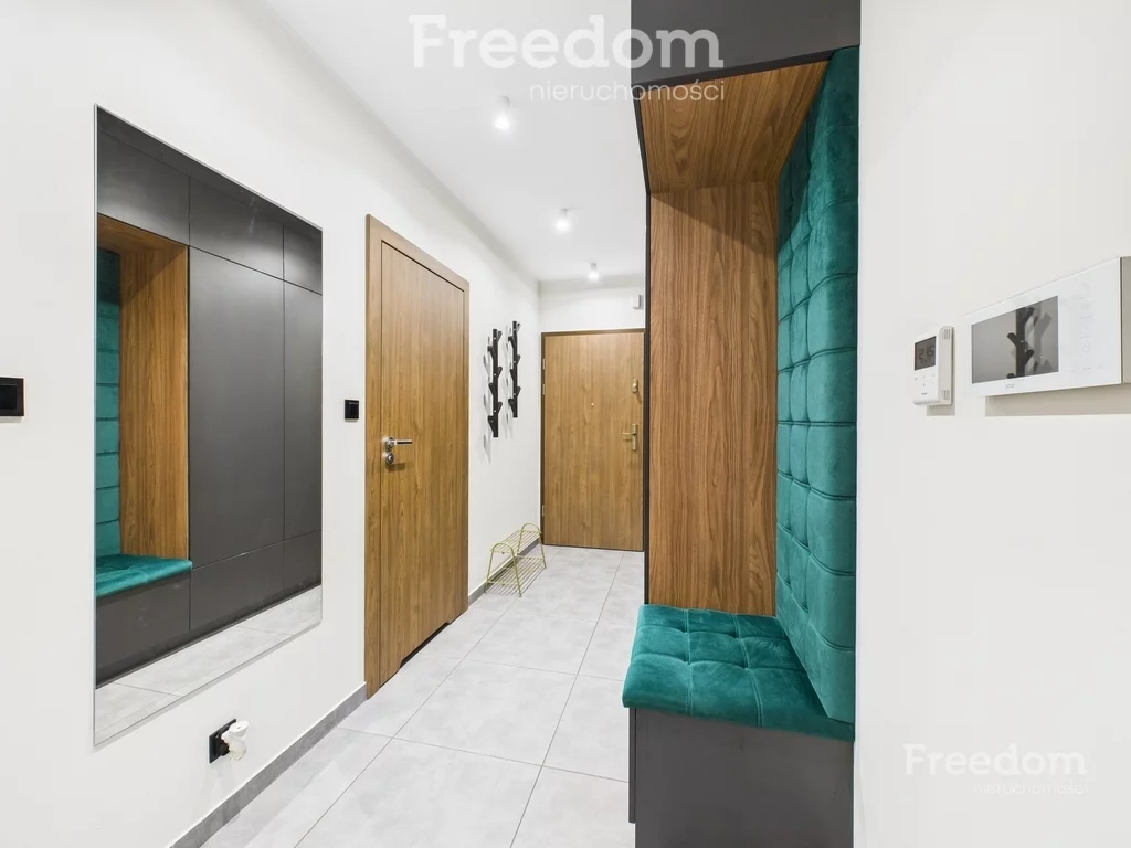 3 pokoje, mieszkanie 66,50 m², piętro 2, oferta nr , 40532/3685/OMS, Piła, Targowa