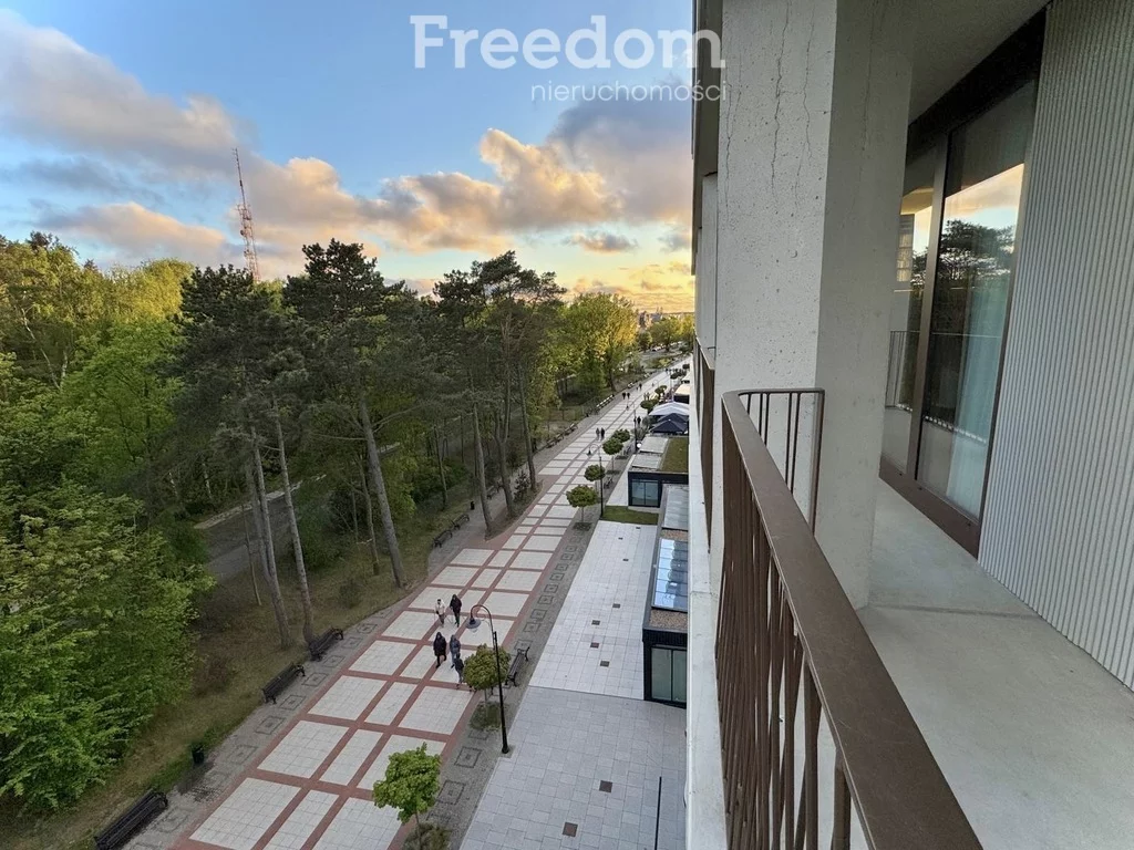 3 pokoje, mieszkanie 58,90 m², piętro 4, oferta nr , 39798/3685/OMS, Świnoujście, Uzdrowiskowa