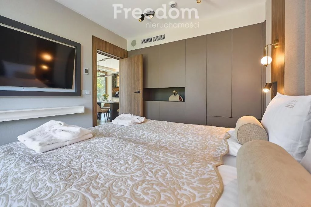 3 pokoje, mieszkanie 58,90 m², piętro 1, oferta nr , 40360/3685/OMS, Świnoujście, Uzdrowiskowa