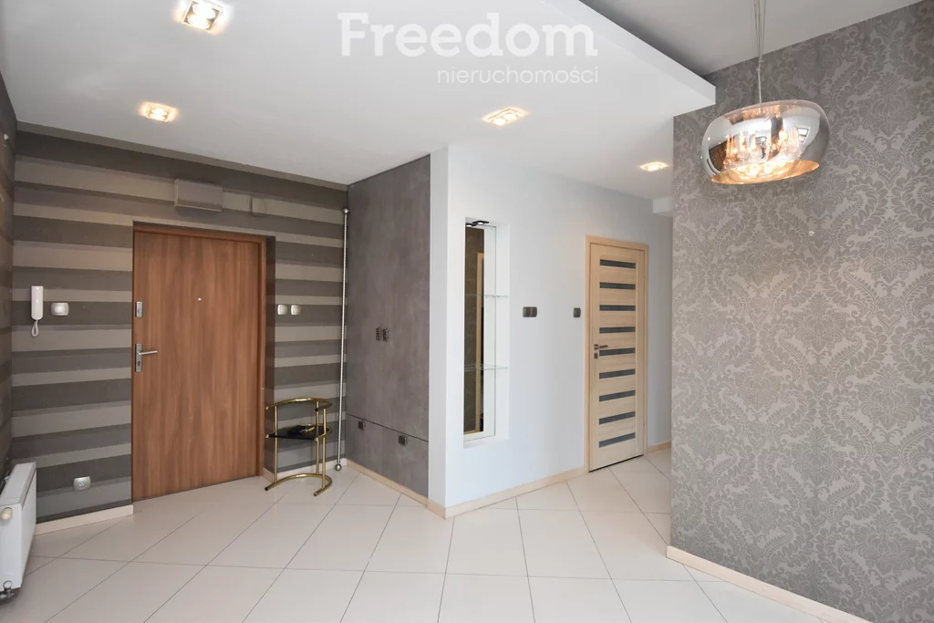 3 pokoje, mieszkanie 89,29 m², piętro 2, oferta nr , 40336/3685/OMS, Radom, Wałowa