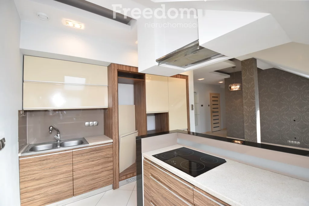 3 pokoje, mieszkanie 89,29 m², piętro 2, oferta nr , 40336/3685/OMS, Radom, Wałowa
