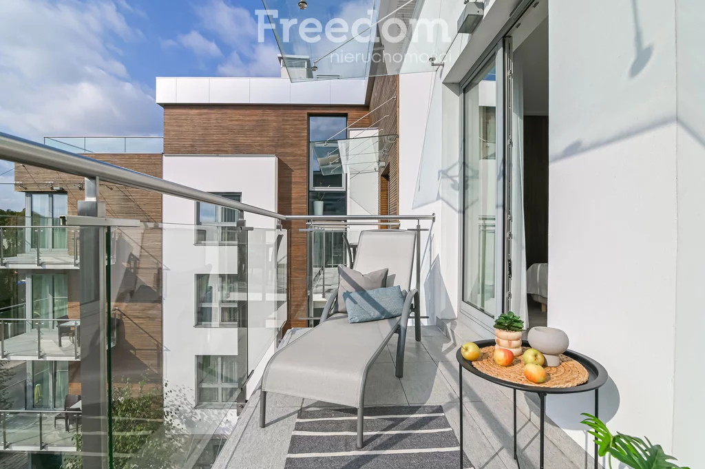 3 pokoje, mieszkanie 48,37 m², piętro 1, oferta nr , 40666/3685/OMS, Władysławowo