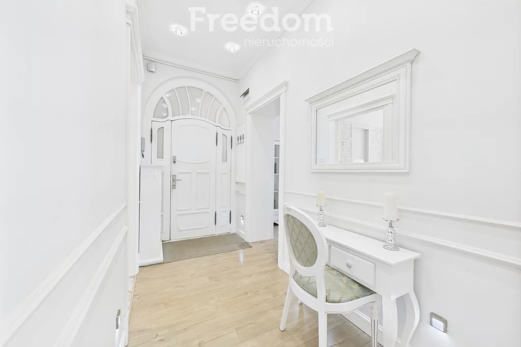 3 pokoje, mieszkanie 104,00 m², piętro 2, oferta nr , 6790/3685/OMW, Elbląg, 1 Maja