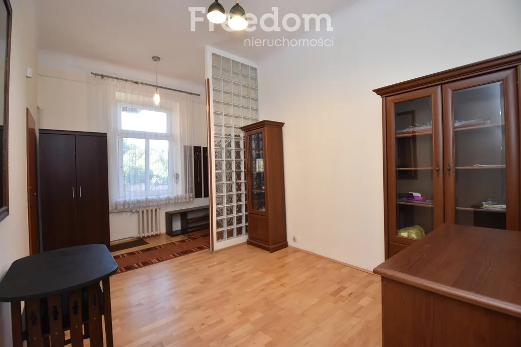 3 pokoje, mieszkanie 79,00 m², piętro 1, oferta nr , 7068/3685/OMW, Ostrowiec Świętokrzyski, Aleja 3 Maja