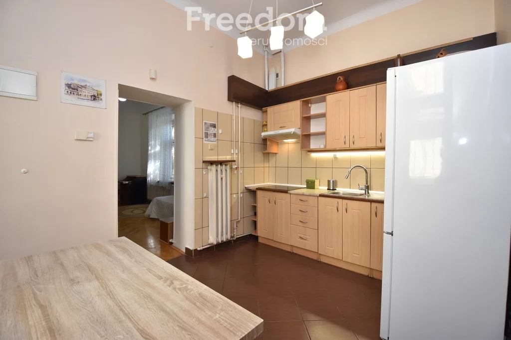 3 pokoje, mieszkanie 79,00 m², piętro 1, oferta nr , 7068/3685/OMW, Ostrowiec Świętokrzyski, Aleja 3 Maja