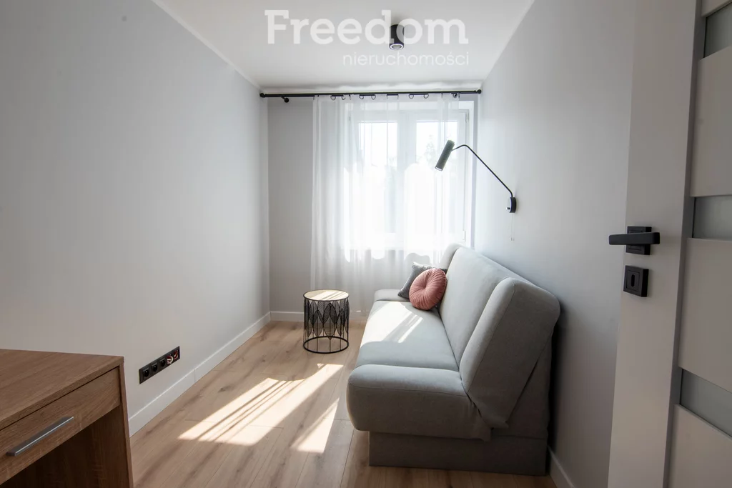 3 pokoje, mieszkanie 45,00 m², piętro 4, oferta nr , 5507/3685/OMW, Radom, Borki, Kujawska