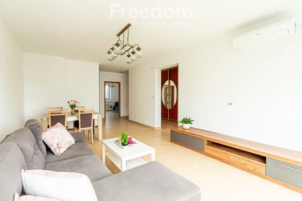 3 pokoje, mieszkanie 75,23 m², piętro 4, oferta nr , 6643/3685/OMW, Kołobrzeg, Kupiecka