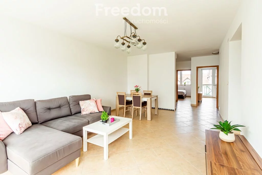 3 pokoje, mieszkanie 75,23 m², piętro 4, oferta nr , 6643/3685/OMW, Kołobrzeg, Kupiecka