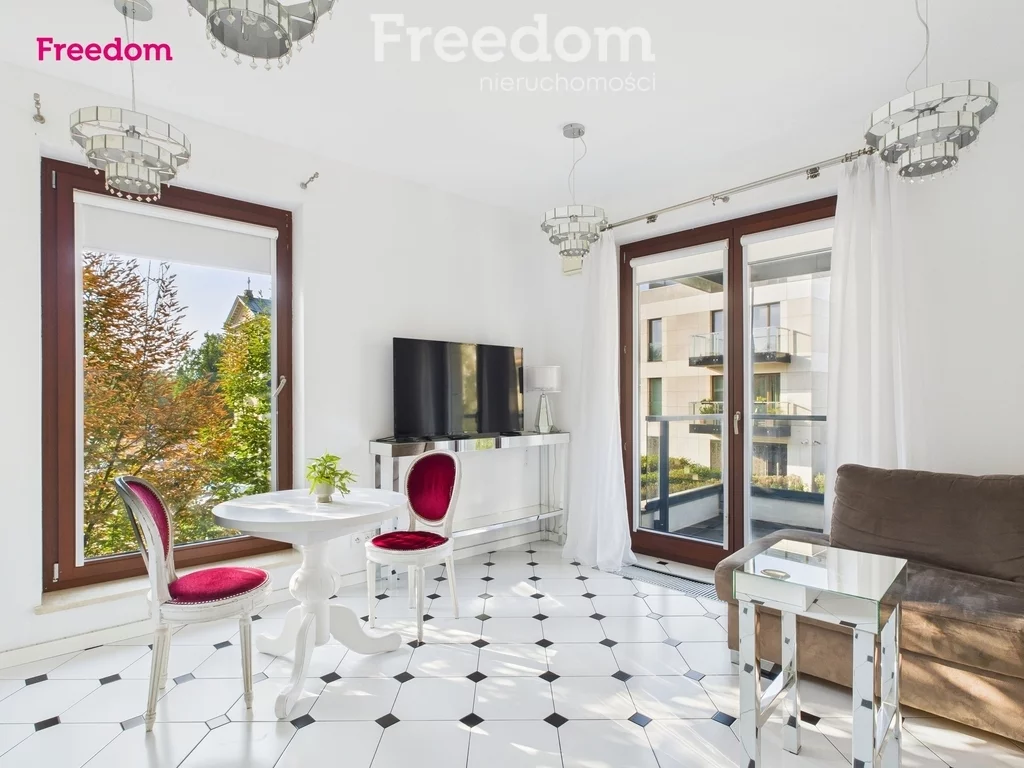 Apartamenty 7028/3685/OMW Warszawa Śródmieście Solec