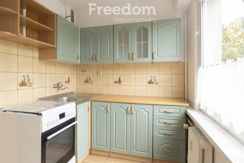3 pokoje, mieszkanie 60,40 m², piętro 3, oferta nr , 7116/3685/OMW, Głuchołazy, Szymona Koszyka