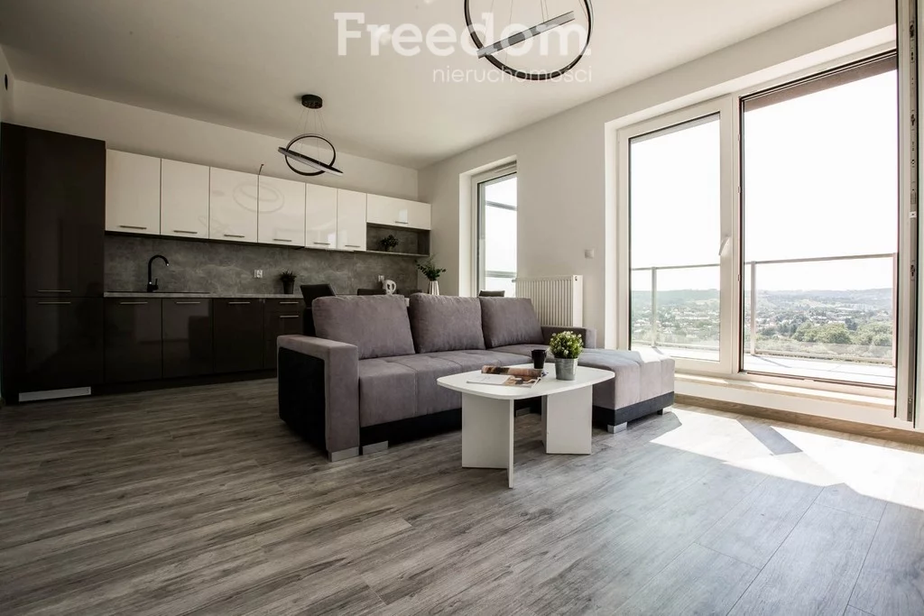 3 pokoje, mieszkanie 52,00 m², piętro 15, oferta nr , 7057/3685/OMW, Rzeszów, Witolda