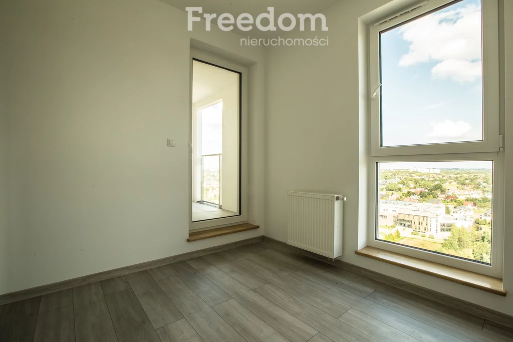 3 pokoje, mieszkanie 45,00 m², piętro 15, oferta nr , 7058/3685/OMW, Rzeszów, Witolda