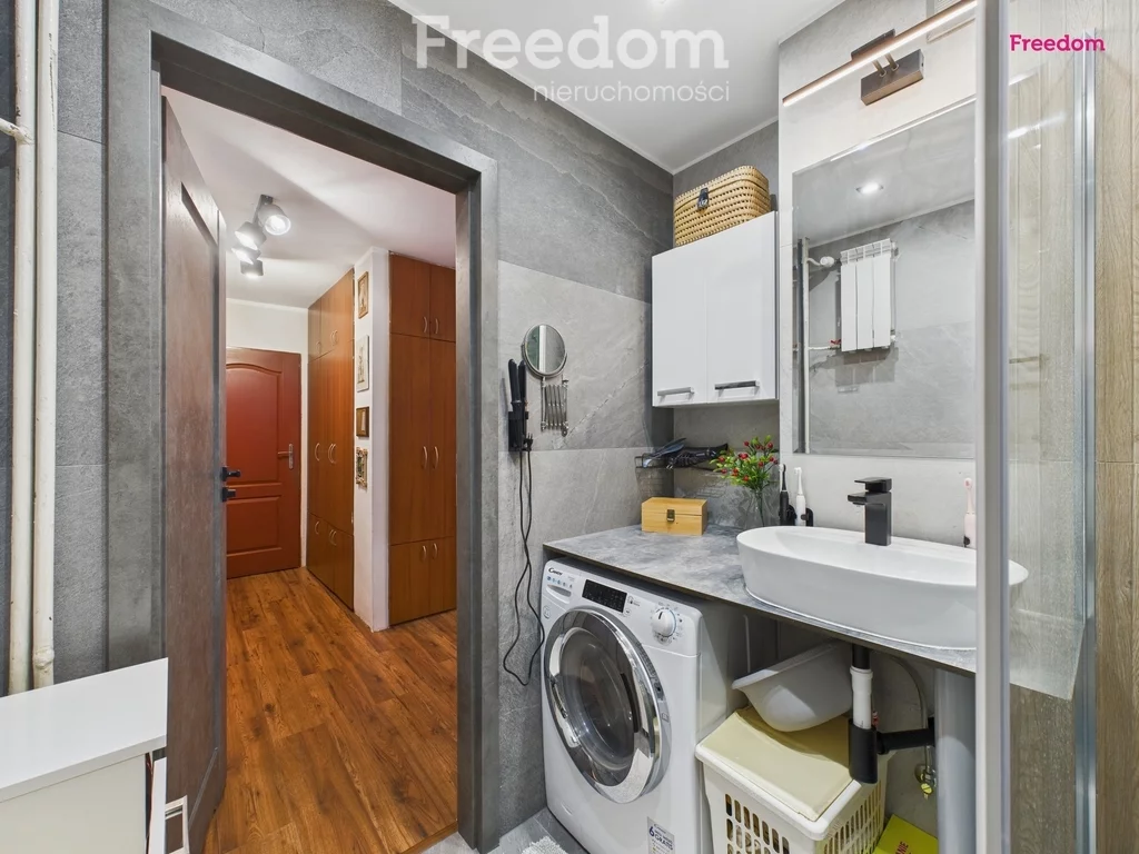 4 pokoje, mieszkanie 68,00 m², piętro 1, oferta nr , 40590/3685/OMS, Radom, Akademickie, Akademicka