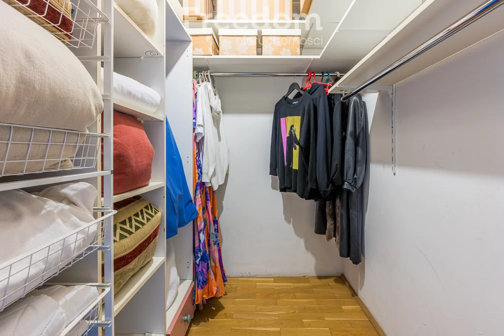 4 pokoje, mieszkanie 101,00 m², piętro 2, oferta nr , 37217/3685/OMS, Warszawa, Włochy, Włochy, Aleje Jerozolimskie