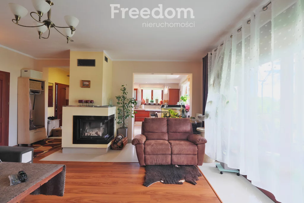 4 pokoje, mieszkanie 106,00 m², parter, oferta nr , 40148/3685/OMS, Jeżów Sudecki, Długa